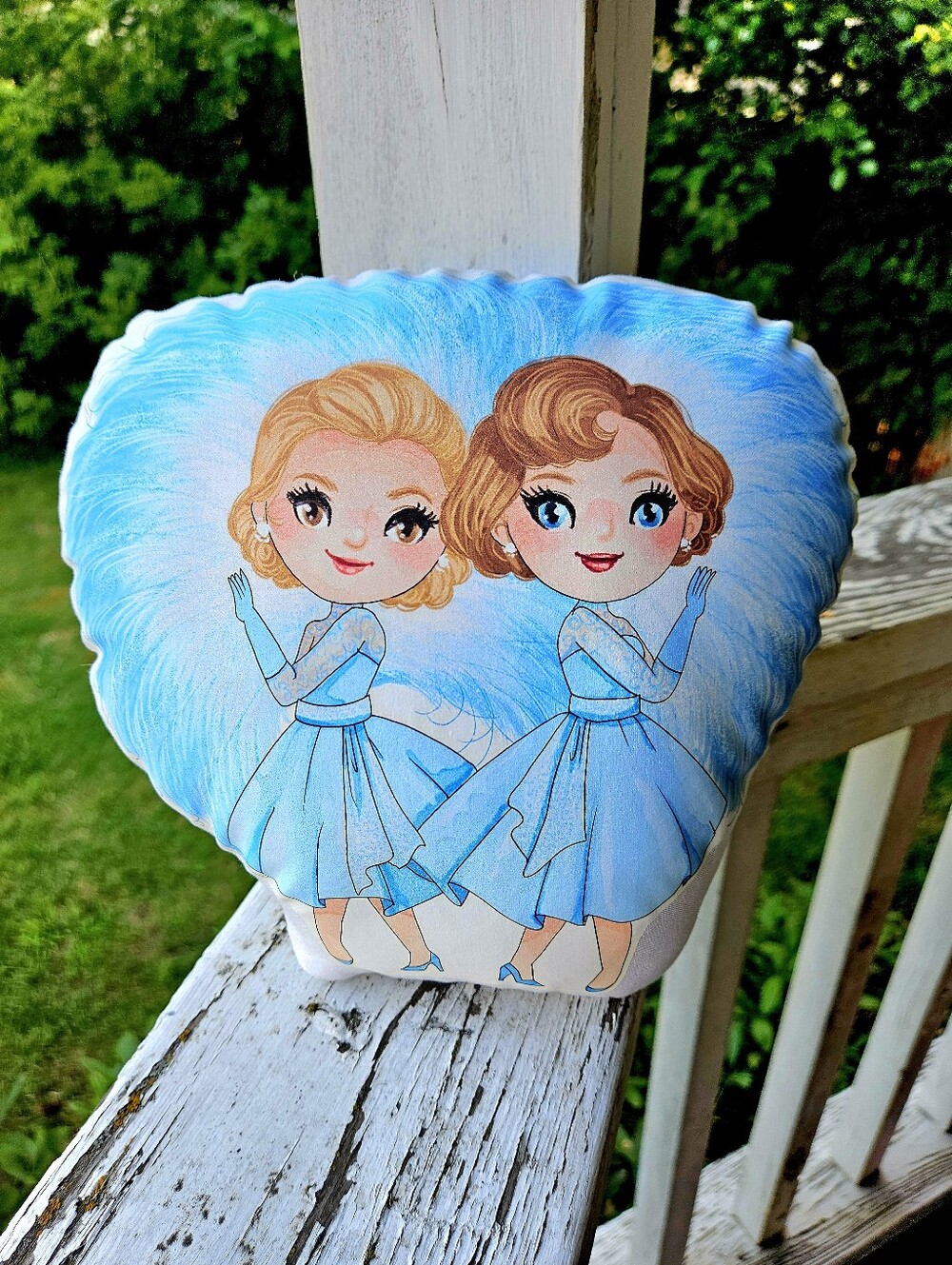 White Christmas Haines Sisters Pillow Pal. New.